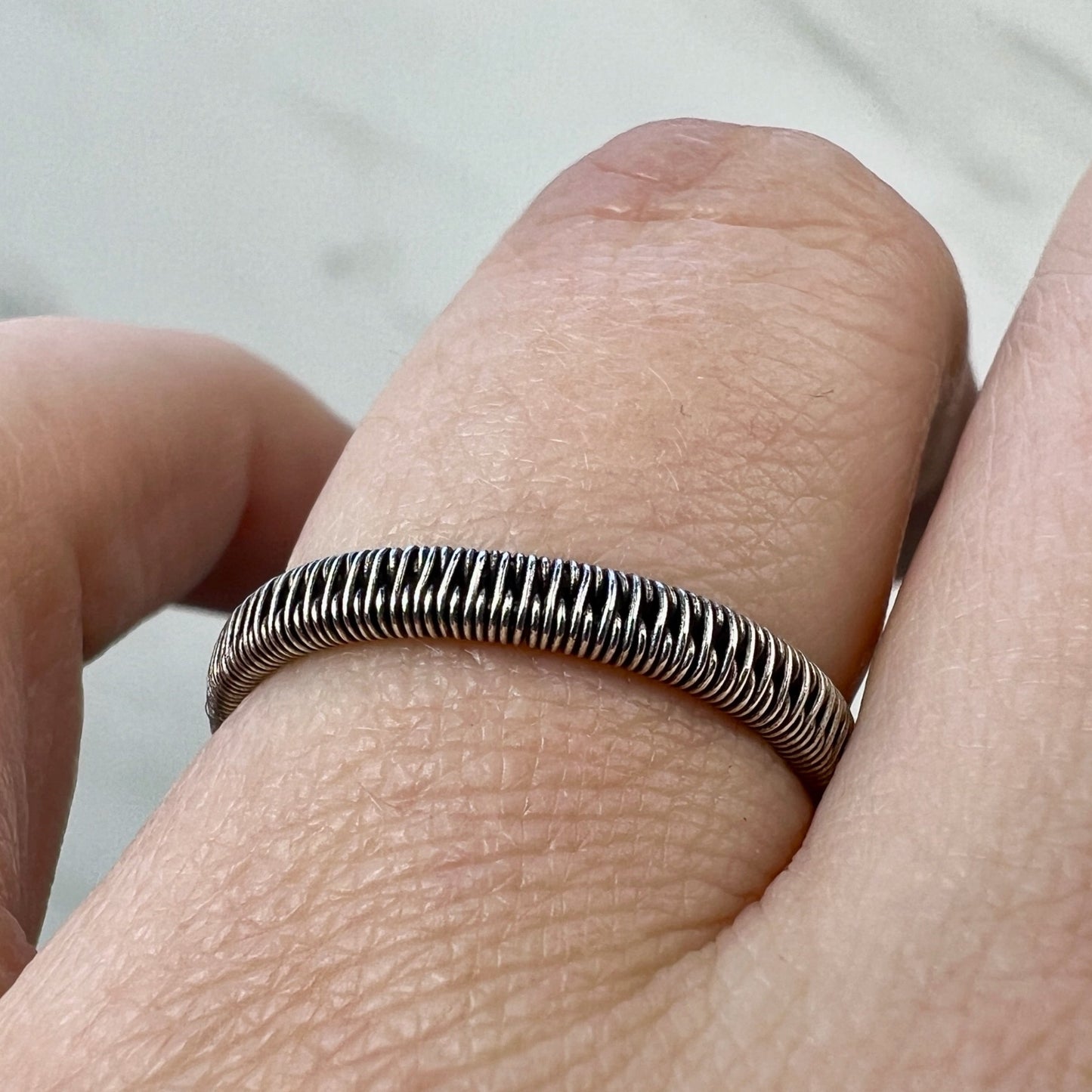 Dainty Wirewoven Ring: Seamless and Versatile