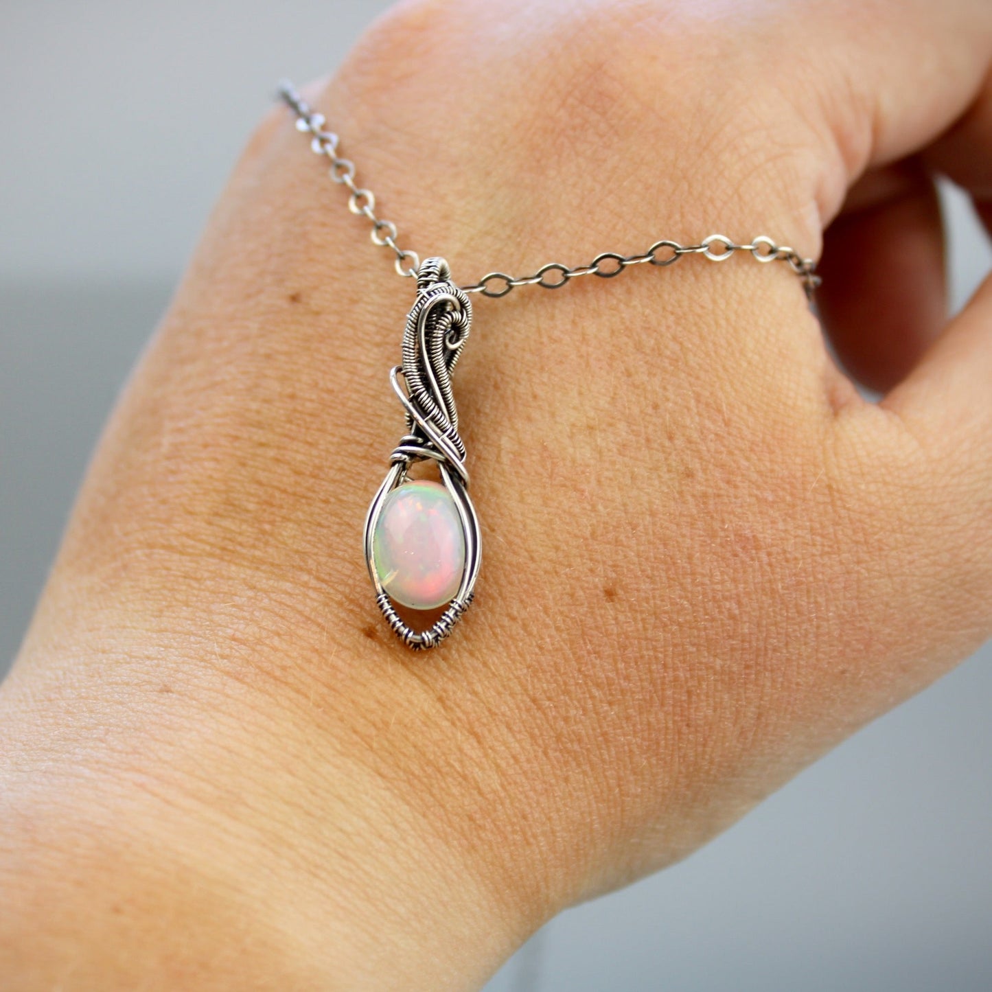 Elegant Swirly Silver Opal Pendant - Stunning Ethiopian Opal